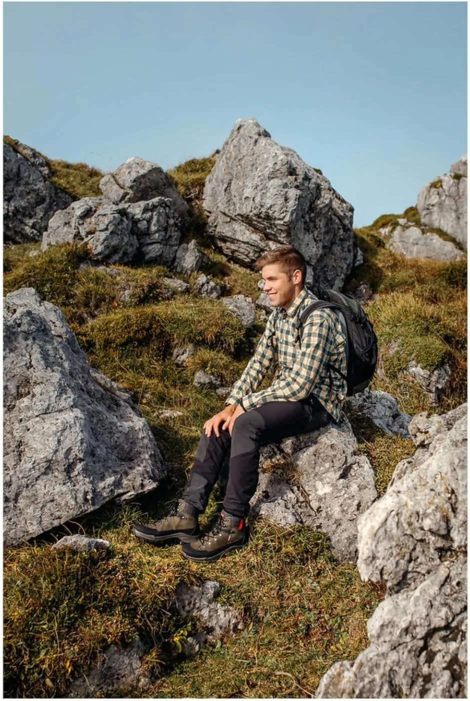 Alpina Stador Premium Hiking Boots | Ankle High | Waterproof | Breathable Membrane | Vibram Sole | Slip Resistant | Made in Europe