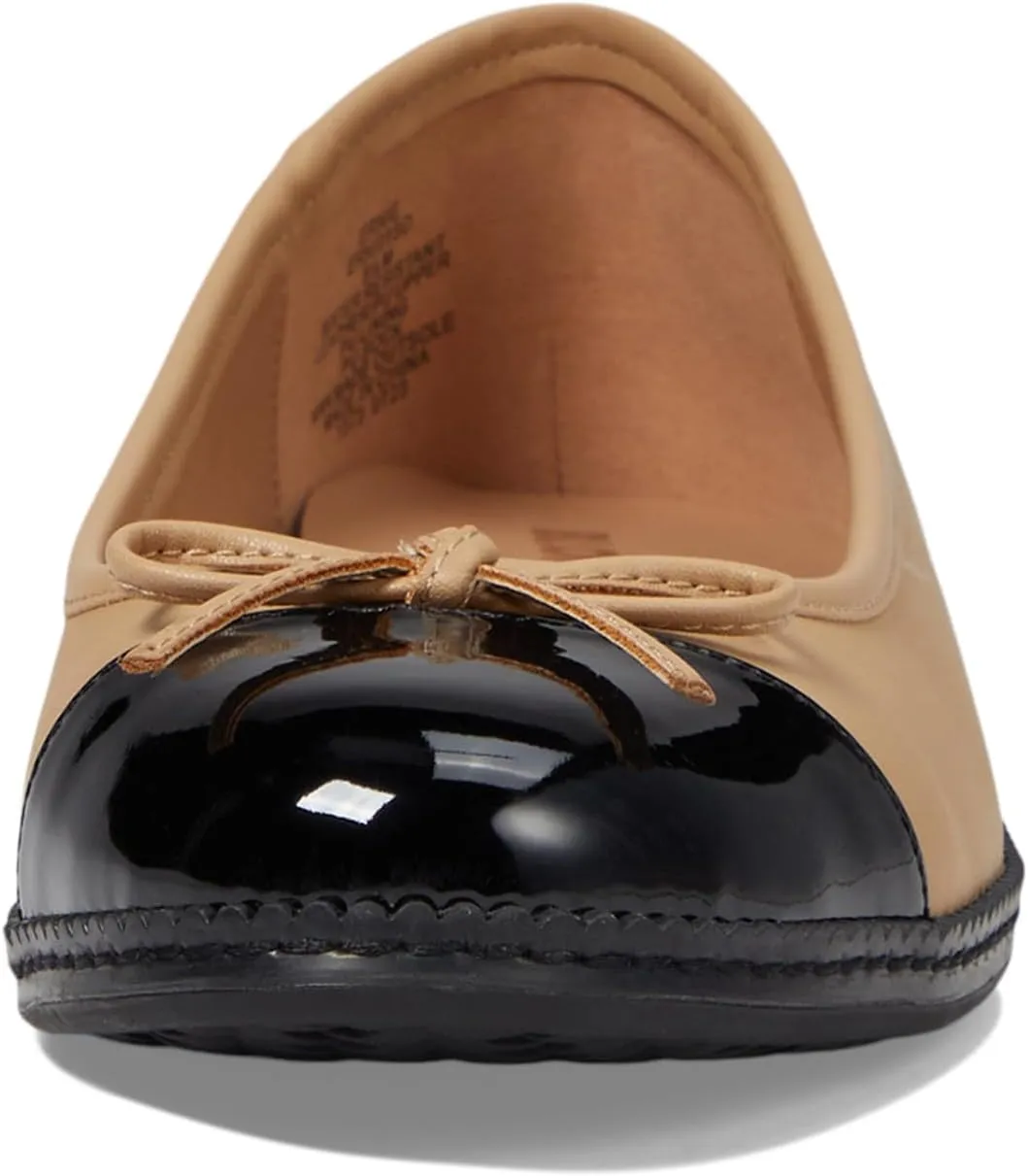 Blondo Women's Ernie Ballet Flat