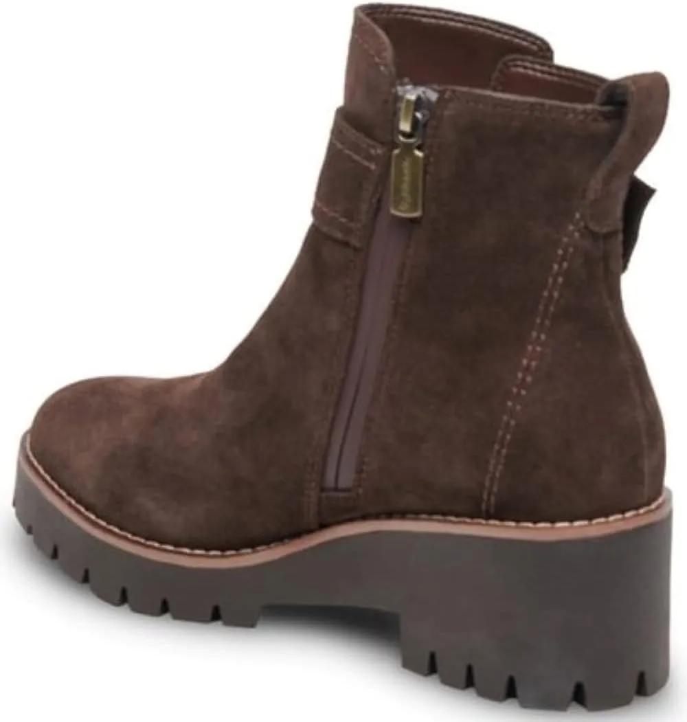 Blondo Women's Waterproof Dagger Fashion Boot