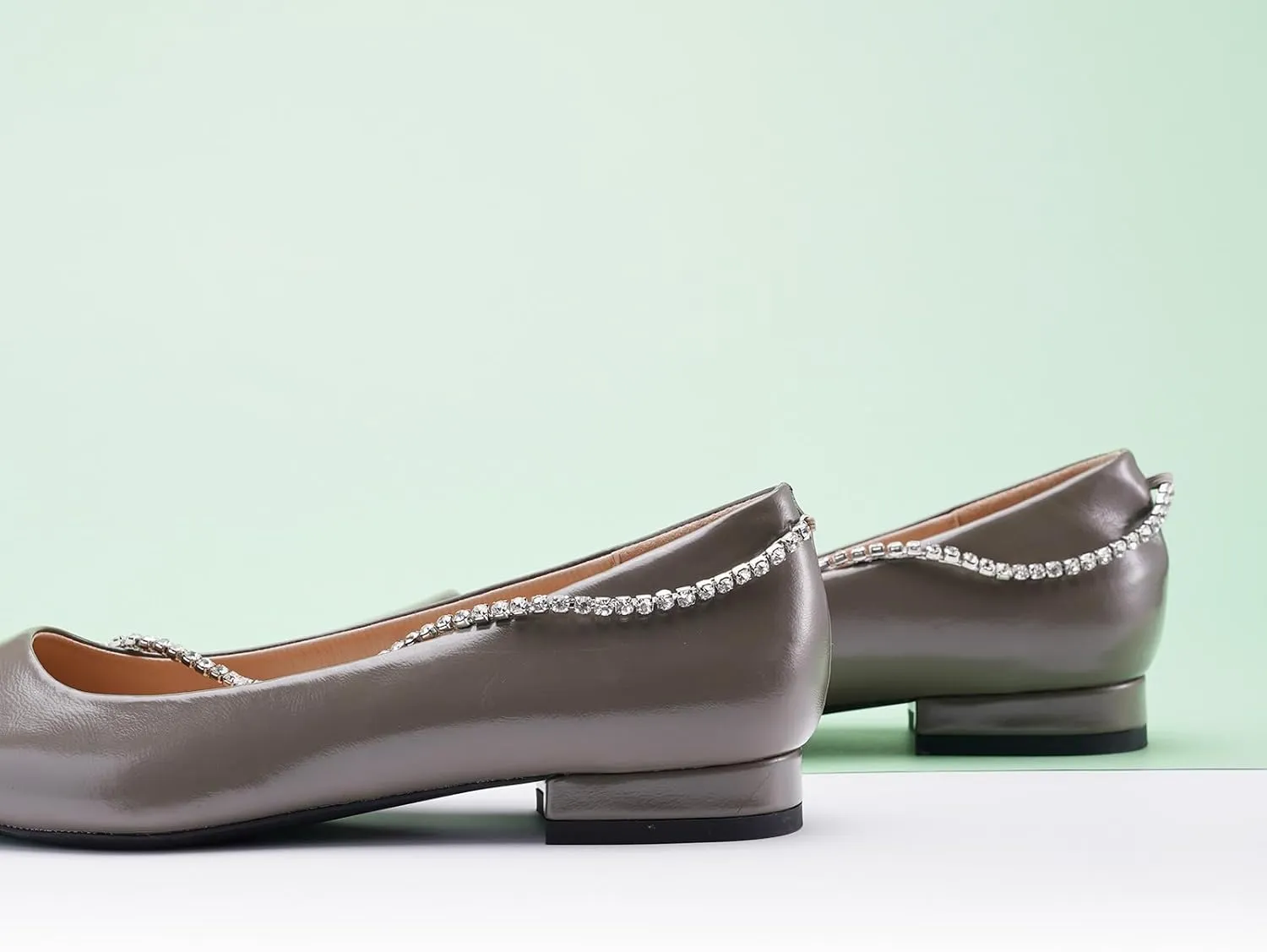 C.Paravano Crystal Chain Pointed Toe Flats Comfortable Party Dressy Shoes for Women Designer Shoes Women's Flats