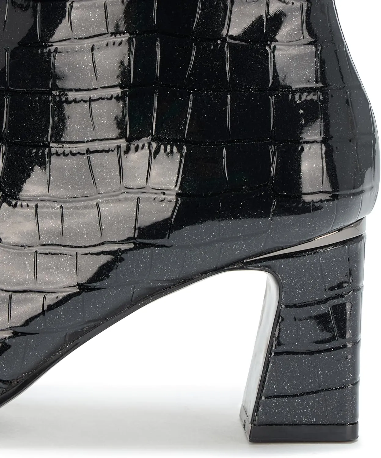 DKNY Women's Sunny Evening Slip on Heeled Bootie Fashion Boot