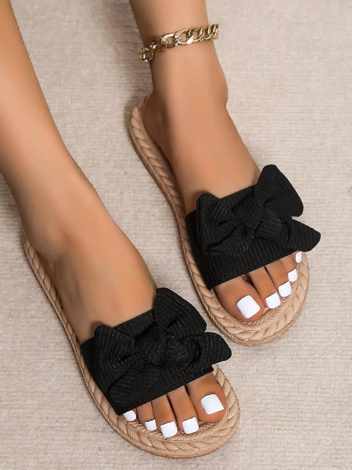 GORGLITTER Women's Bow Flat Sandals Straw Open Toe Dressy Boho Summer Beach Sandals