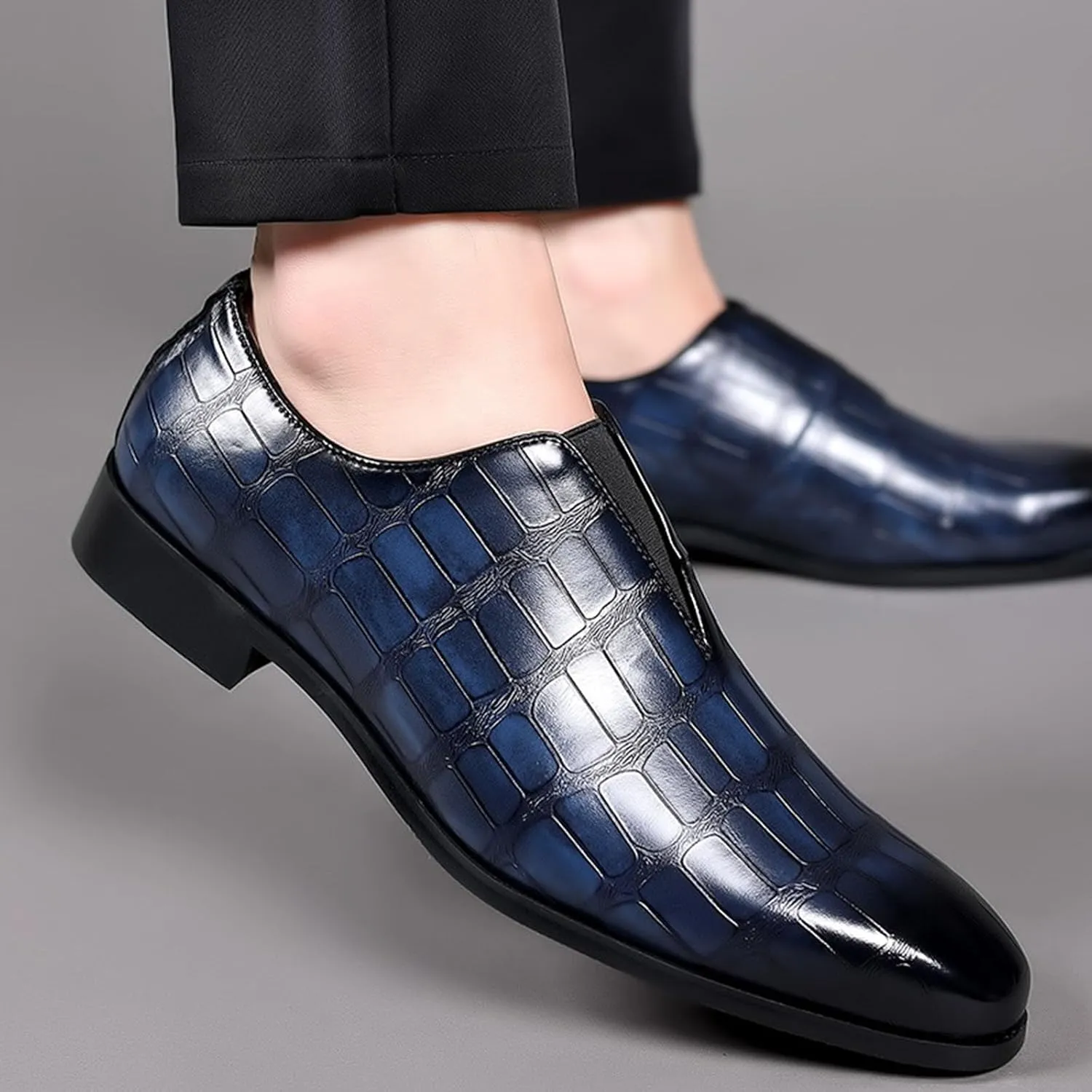 Men's Business Casual Plaid Loafers Slip-On Leather Shoes Classic and Fashionable High-End Leather Sleeve Oxford Shoes