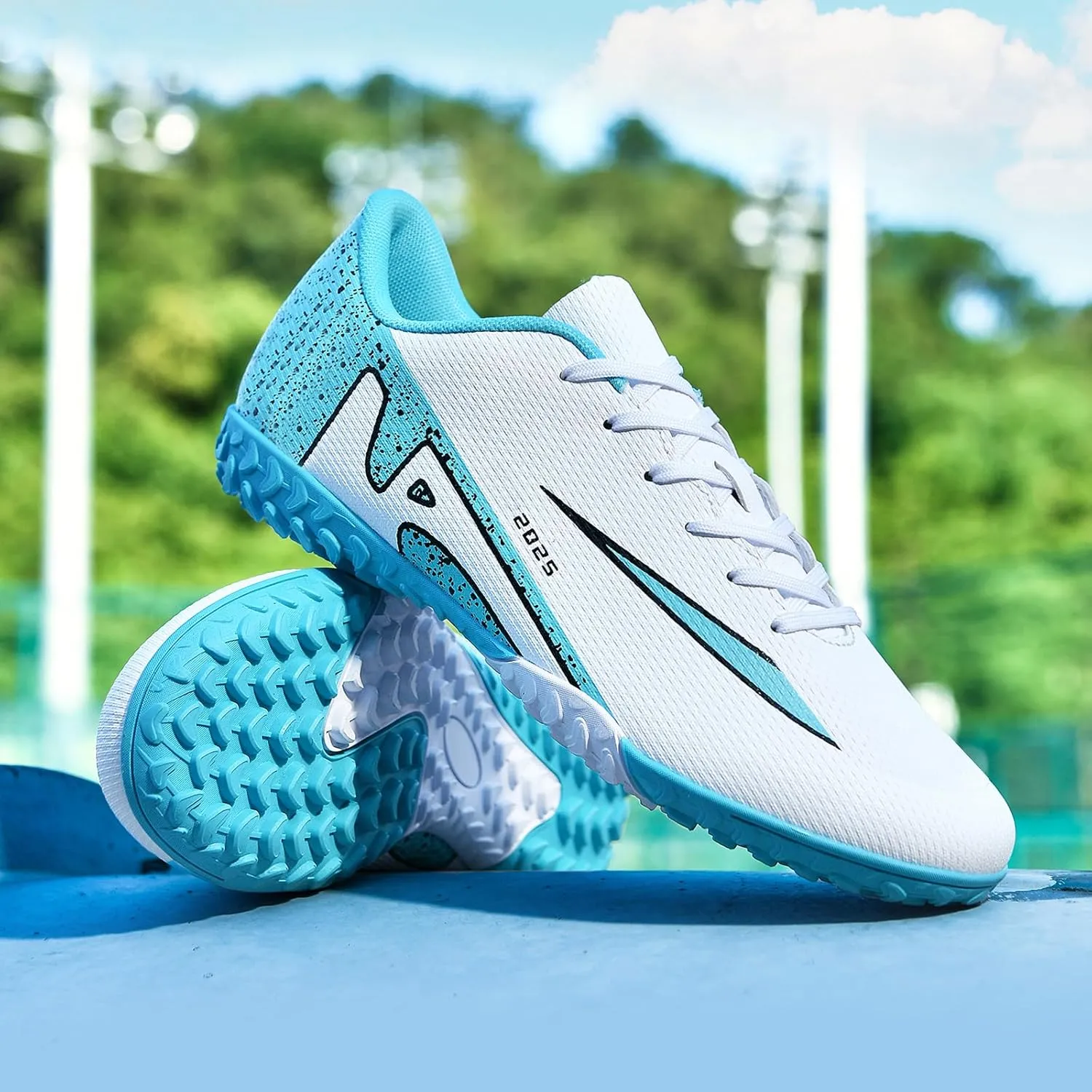 Mens Soccer Cleats Womens Indoor Soccer Shoes Wide Baseball Turf Shoes Adult Youth Rugby Shoes Big Boys Small Spikes AG TF Football Boots