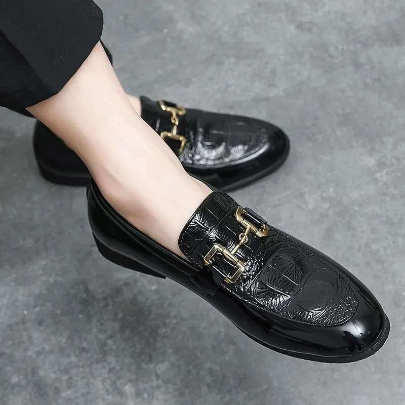 New Men's Crocodile Pattern Wedding Shoes Black Patent Leather Formal Mens Shoes Dress Oxford Shoes for Men Business Handmade Slip-On Loafers