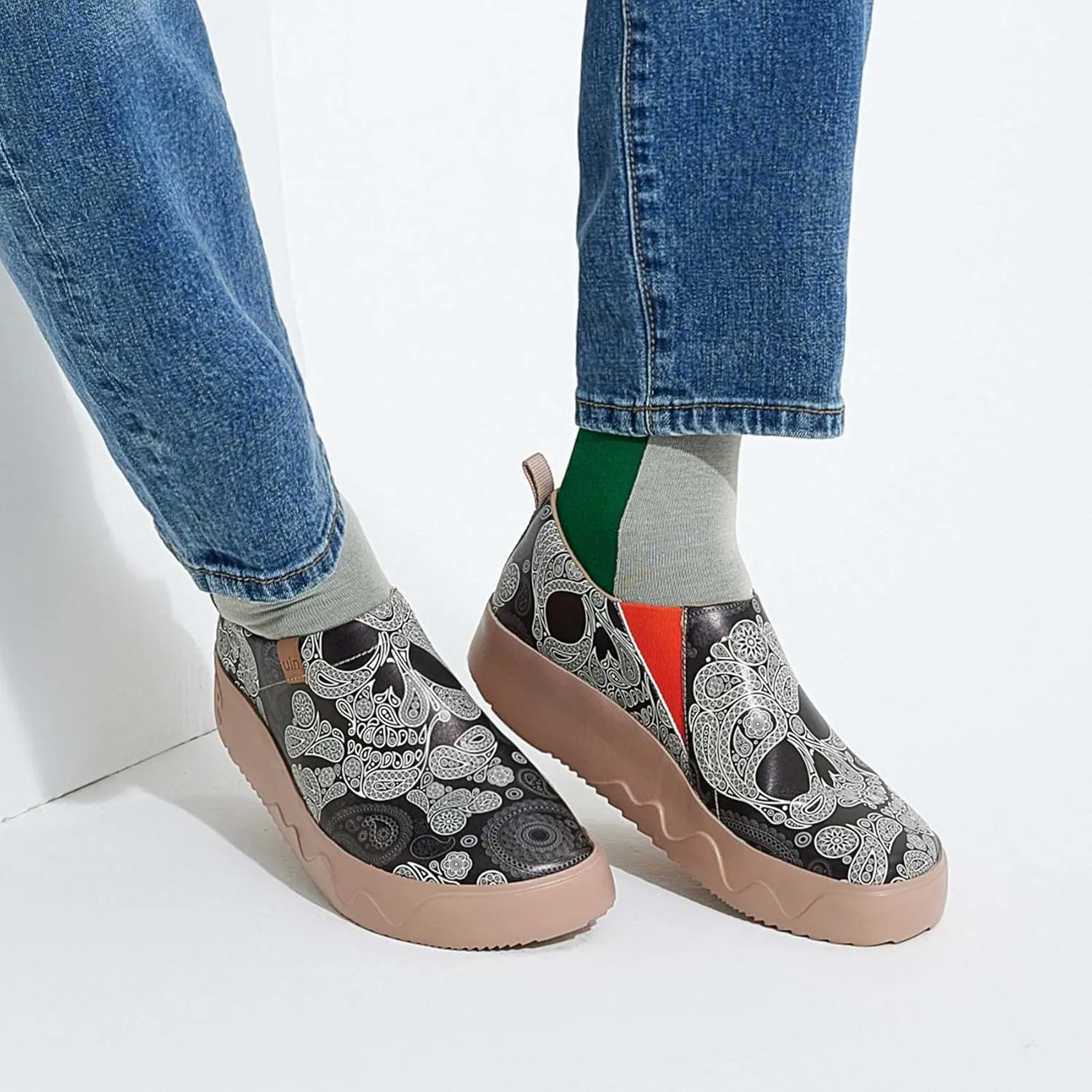 UIN Men's Fashion Sneakers Walking Art Travel Shoes Toledo Ⅸ