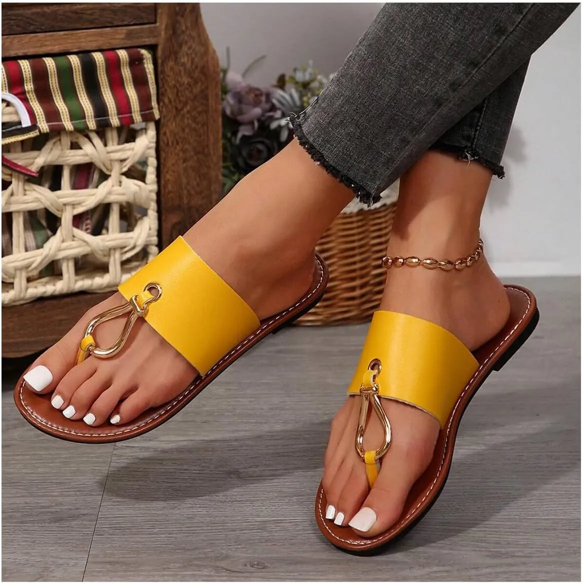 Verdusa Women's Summer Colorblock Thong Sandals Open Toe Slip on Slippers