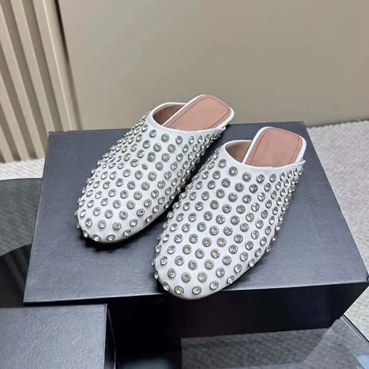Vertundy Women's Rhinestone Flat Mules Fashion Round Toe Slip On Loafer Cusual Bling Crystal Slides Dress Flats Ladies