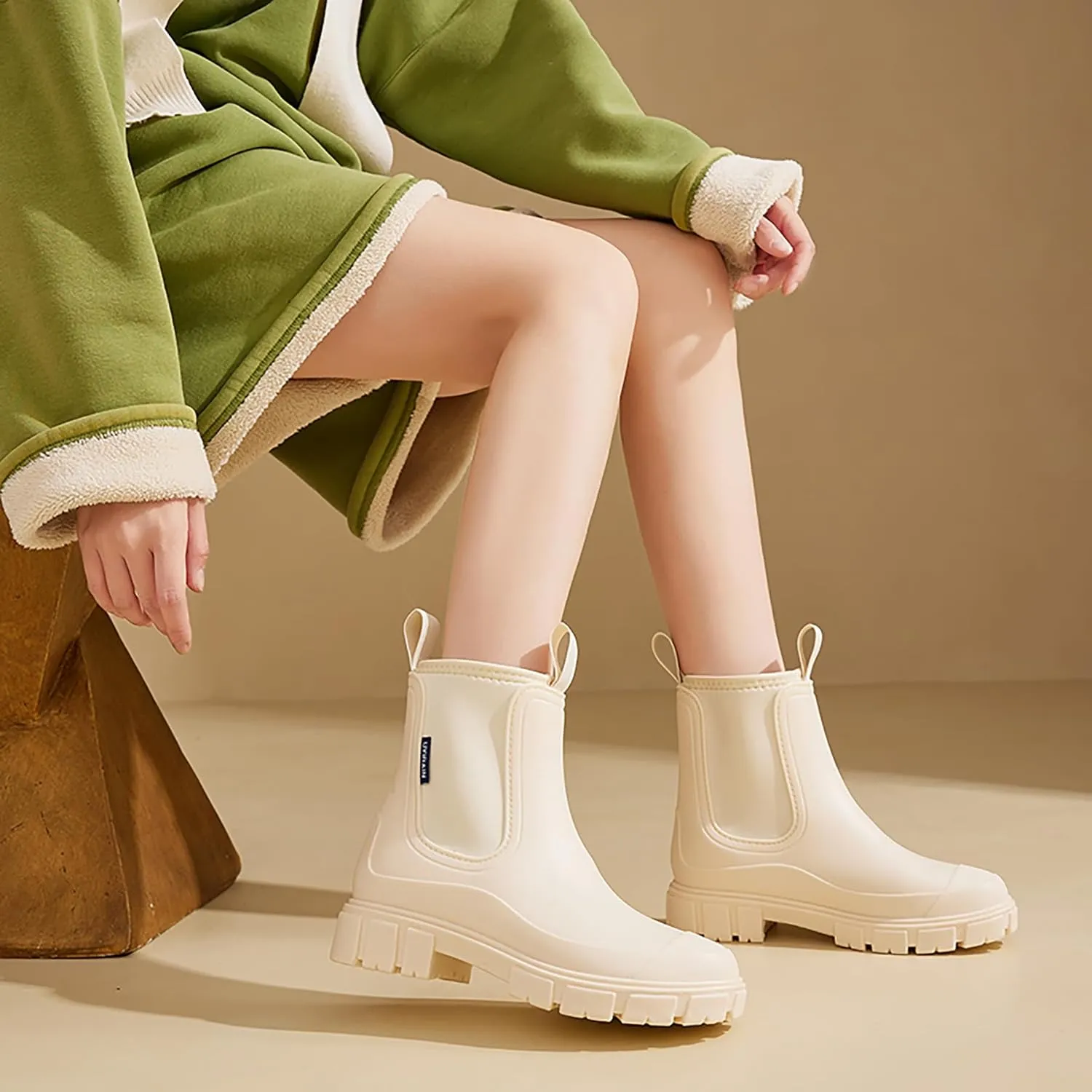 Women’s Ankle Rain Boots Waterproof Lightweight Slip Resistant Fashion Garden Booties