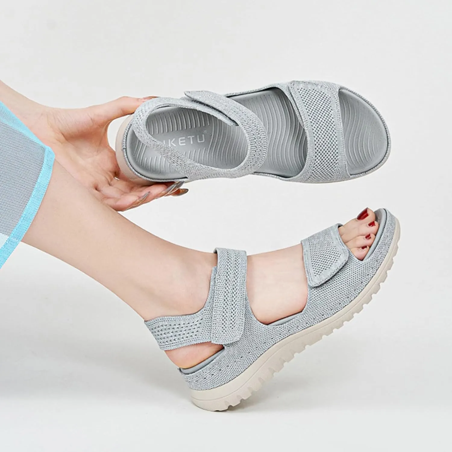 Women's Knitted Mesh Platform Walking Sandals with Arch Support Adjustable Hook and Loop Open Toe Breathable Soft Sole Mam Sandals Lightweight Non-Slip Casual Beach Sandals