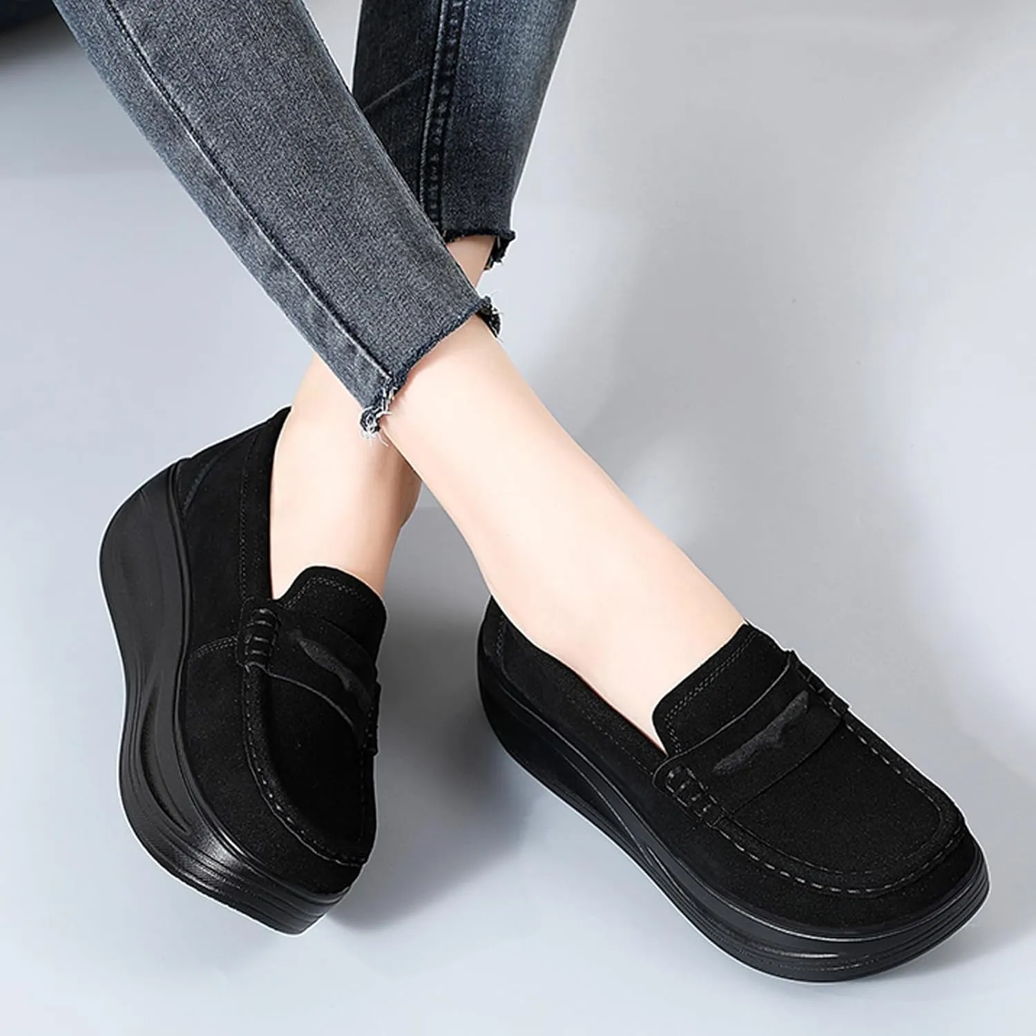 Women's Suede Platform Wedge Slip On Loafers,Fashion Low Top Round Toe Non-Slip Moccasin Walking Shoes Comfortable Wedge Sneakers